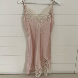 NEW Christine Lingerie 100% Silk Chemise, Chantilly French Lace